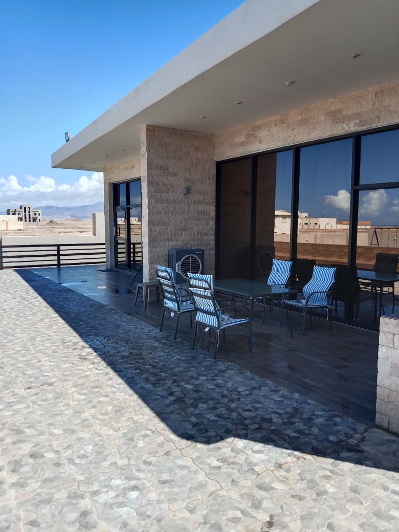 Outdoor setting