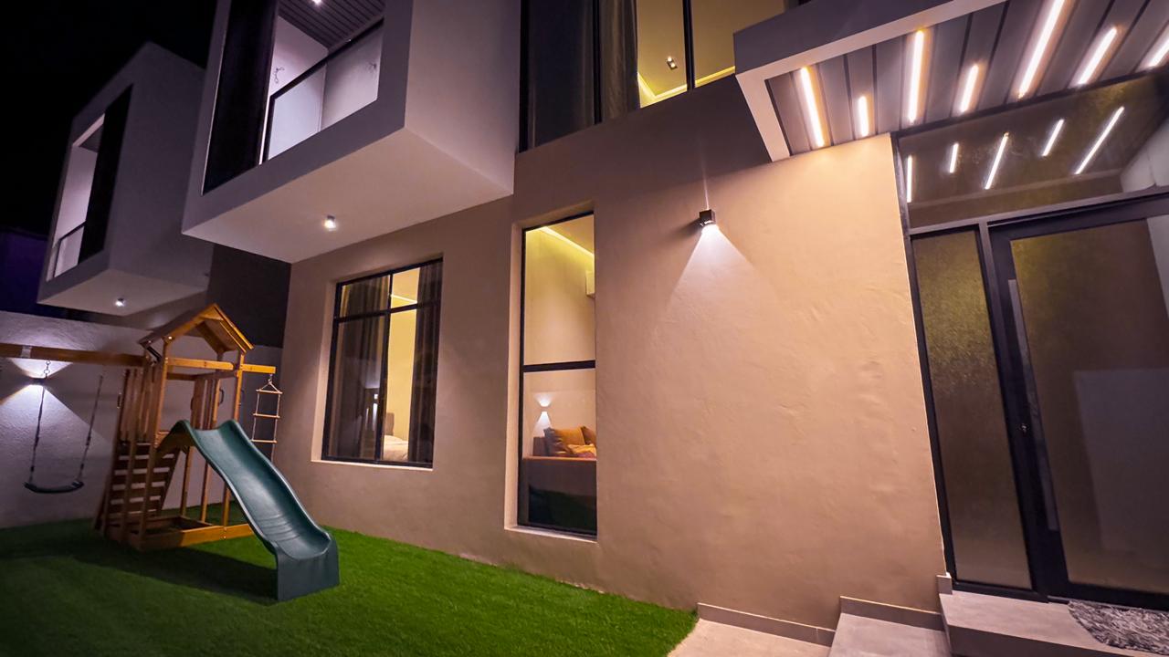 Outdoor setting