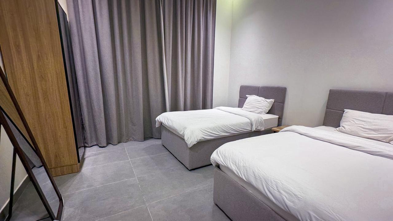 ROOM3